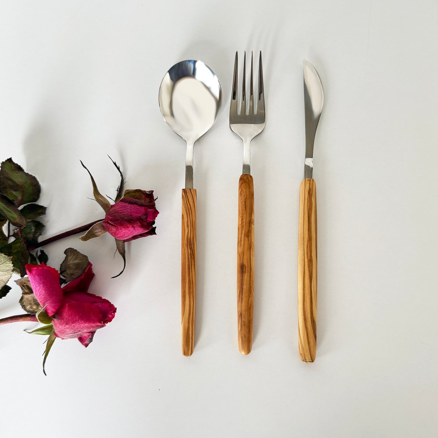 Zeytin Ağacı Saplı El Yapımı Çatal Kaşık Bıçak – 3’lü & 7’li Paslanmaz Çelik Set