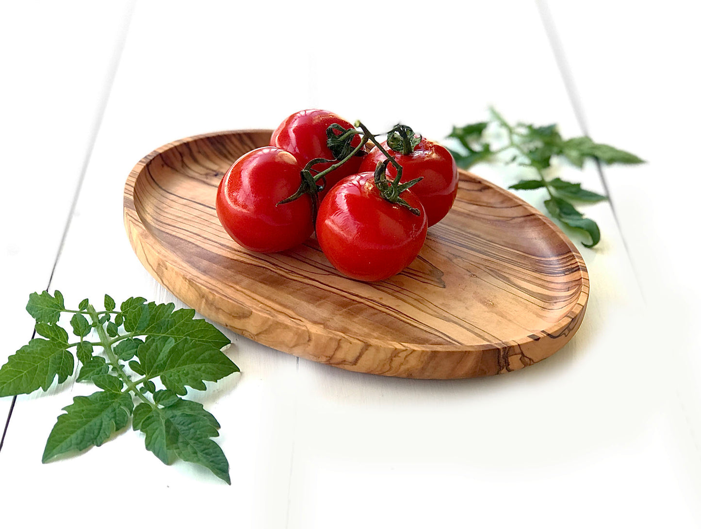 Olive Wood Elliptic Plates, Wooden Serving Plates for Fruit and Vegetables, Oval Snack Dishes