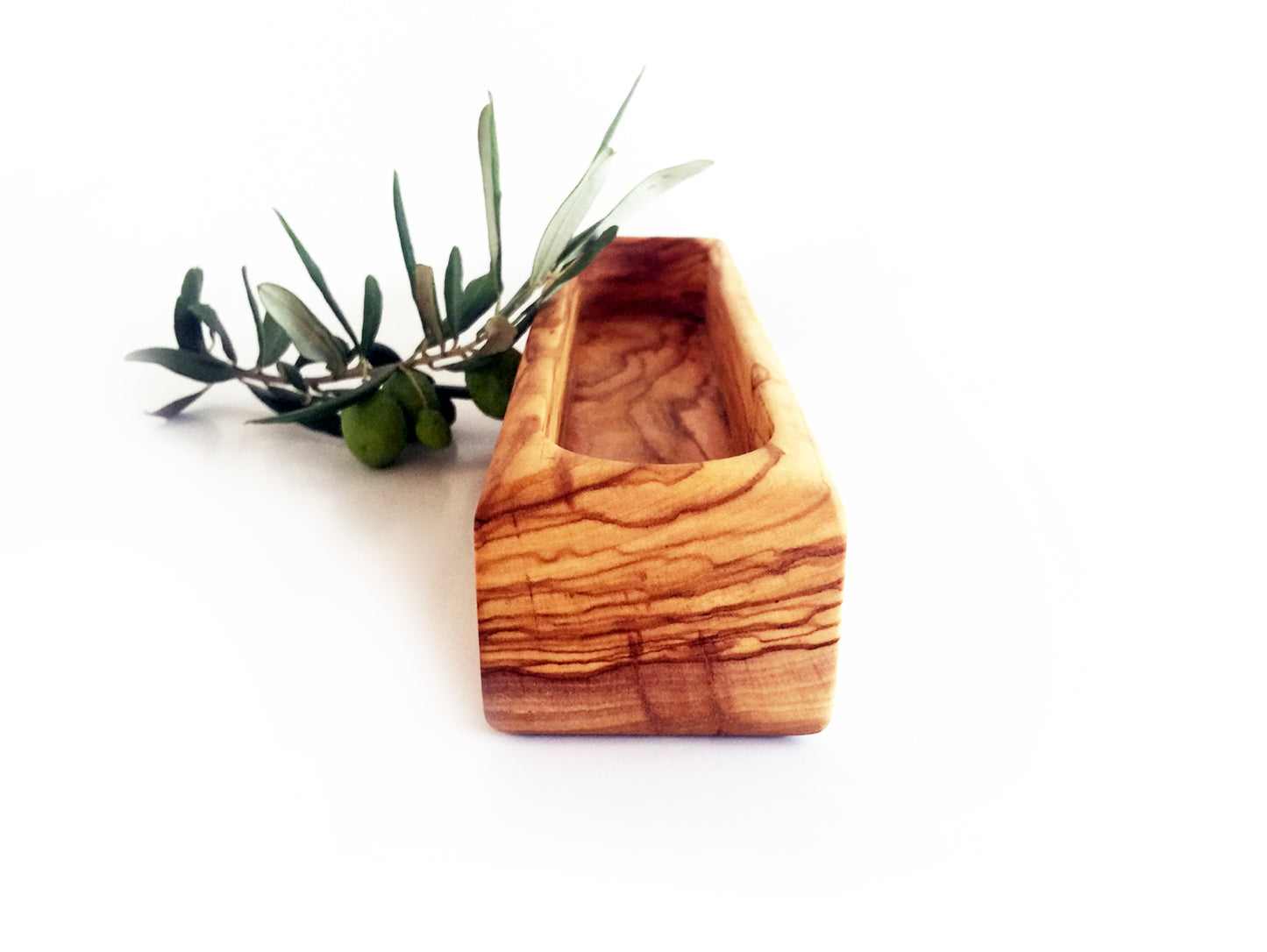 Olive Wood Olive Serving Dish – Handmade Natural Olive Bowl