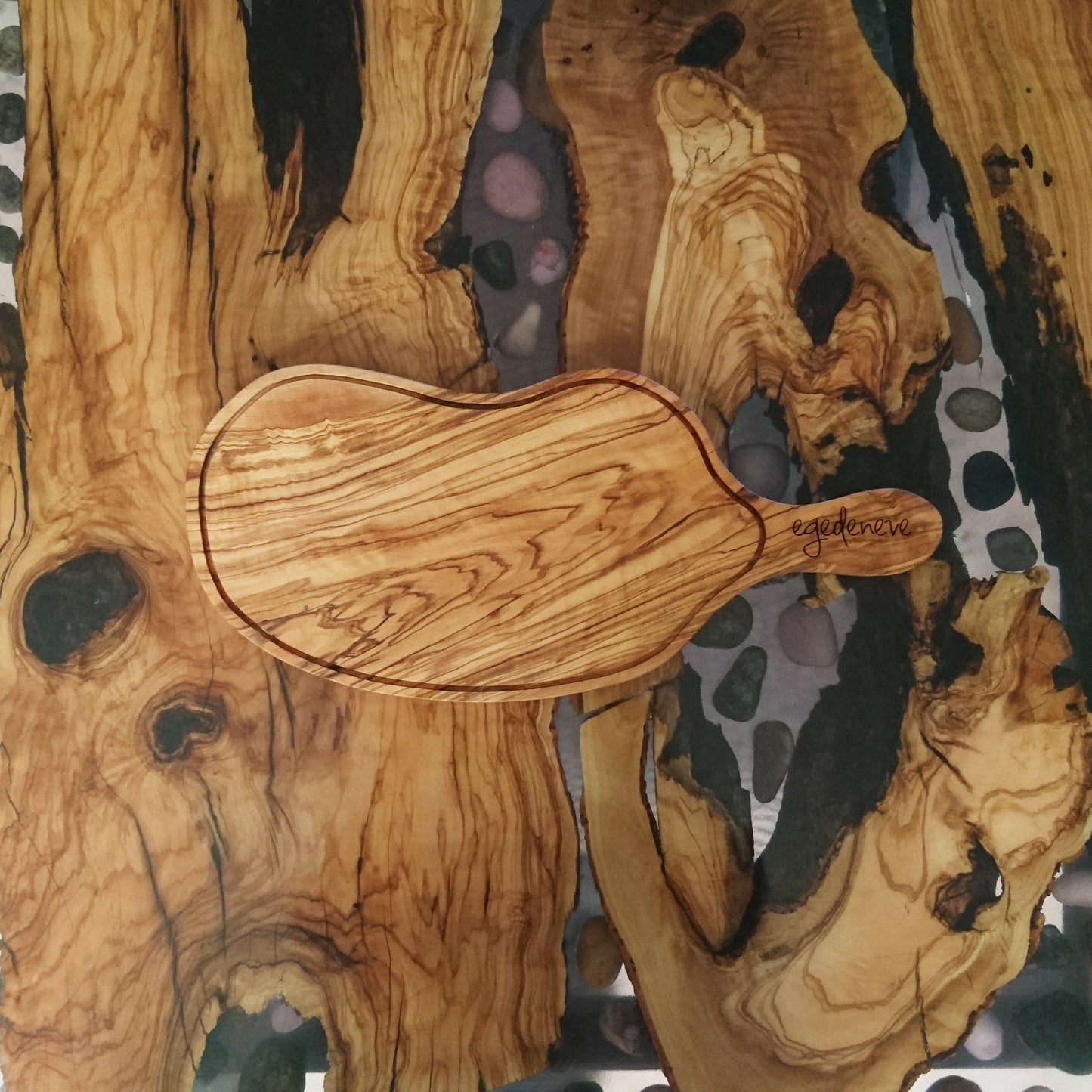 Personalized Olive Wood Cutting Board, Customized Wooden Cutting Board