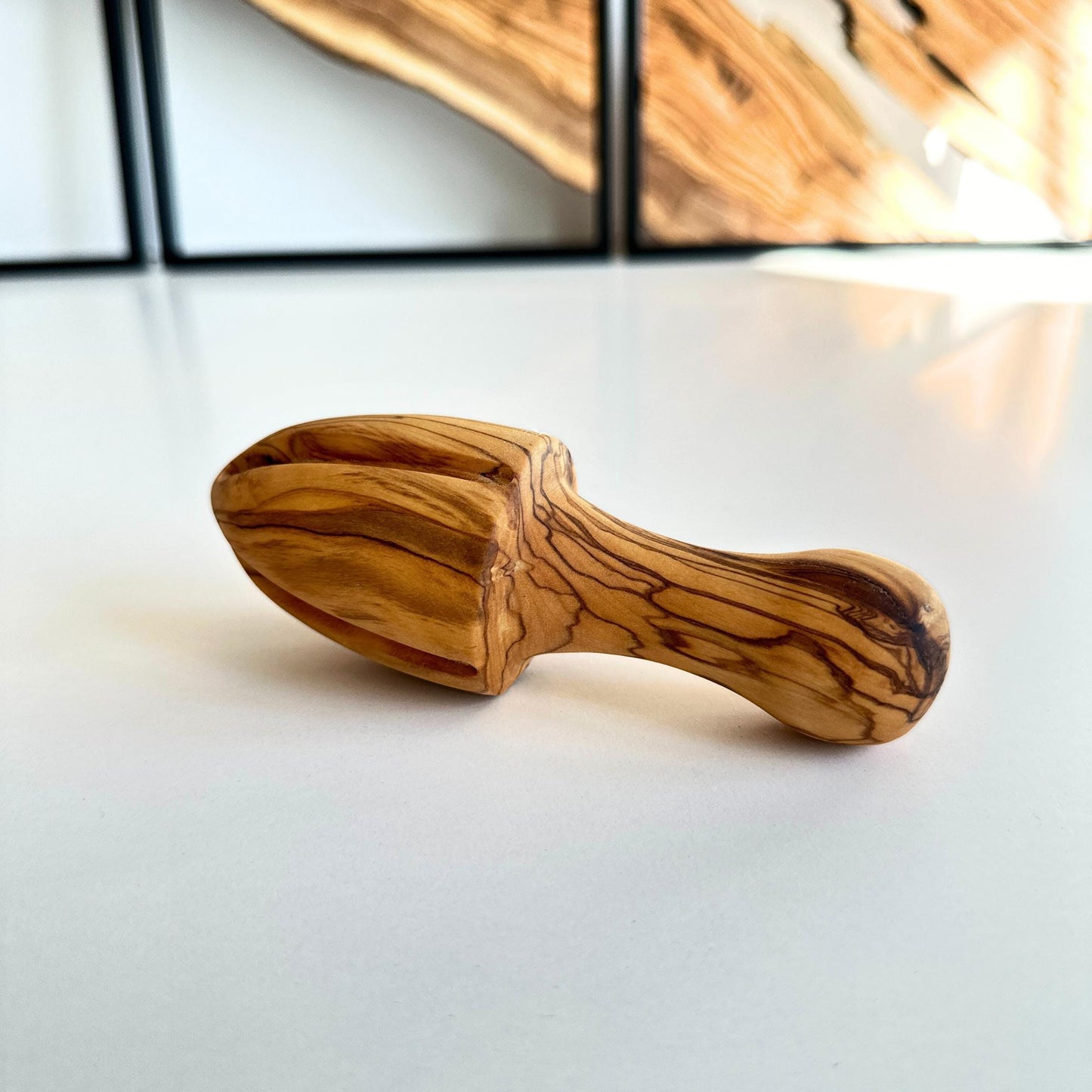 Handmade Olive Wood Lemon and Citrus Juicer | Natural and Healthy | Wooden Citrus squeezer