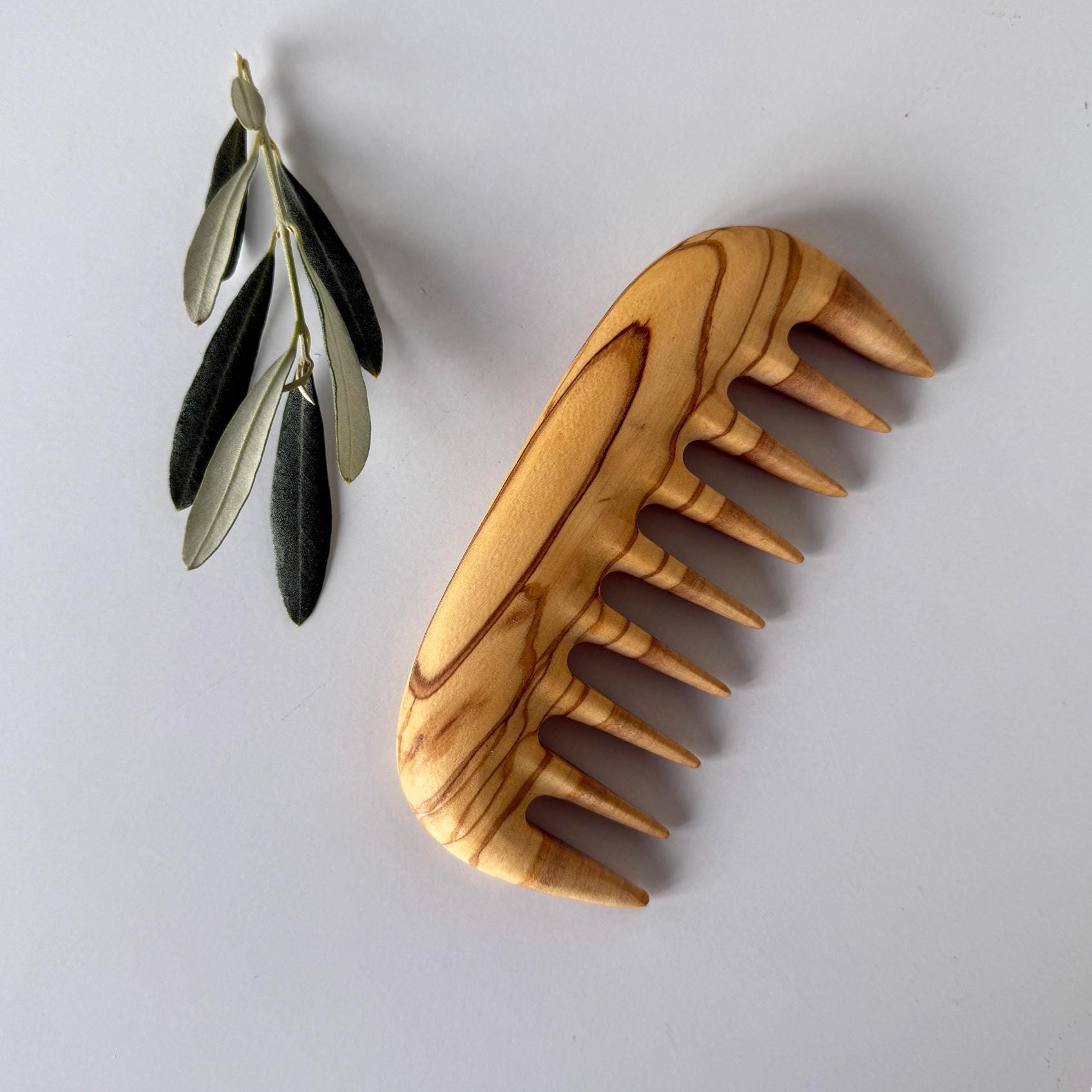 Personalizable Olive Wood Wide-Tooth Handleless Comb – Handmade, Natural Wood Hair Comb