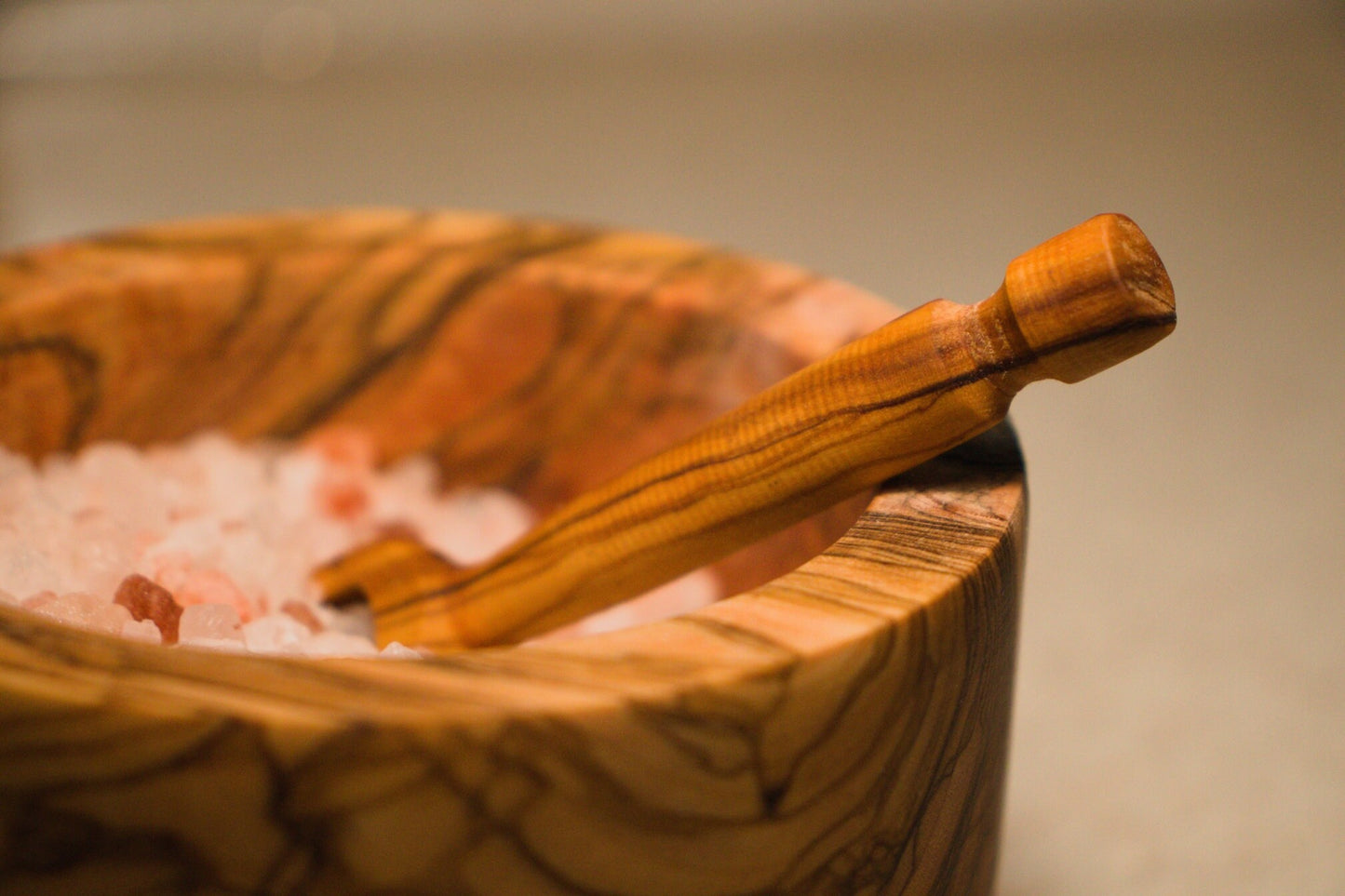 Olive Wood Salt Bowl with Spoon and Lid, Wooden Sugar Bowl, Authentic Spice Bowl, Rustic Wooden Bowl, Minimalist Bowl