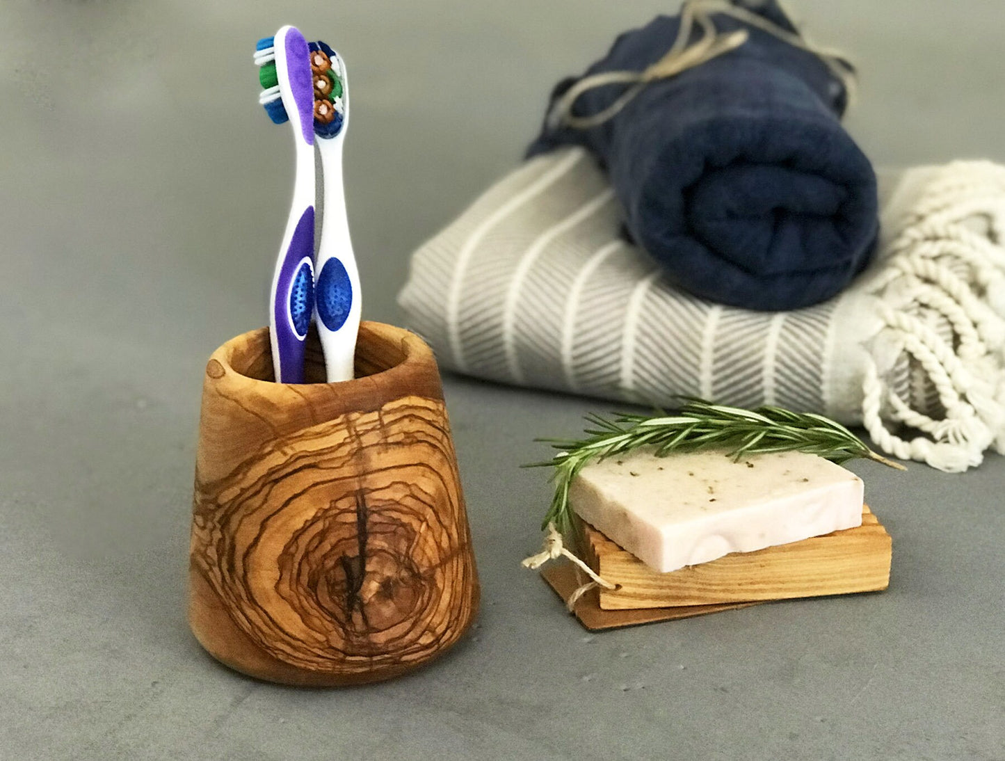 Olive Wood Bathroom Set, Olive Wood Toothbrush Holder, Authentic Soap Holder, Natural Wood Toothbrush and Soap Holder Set