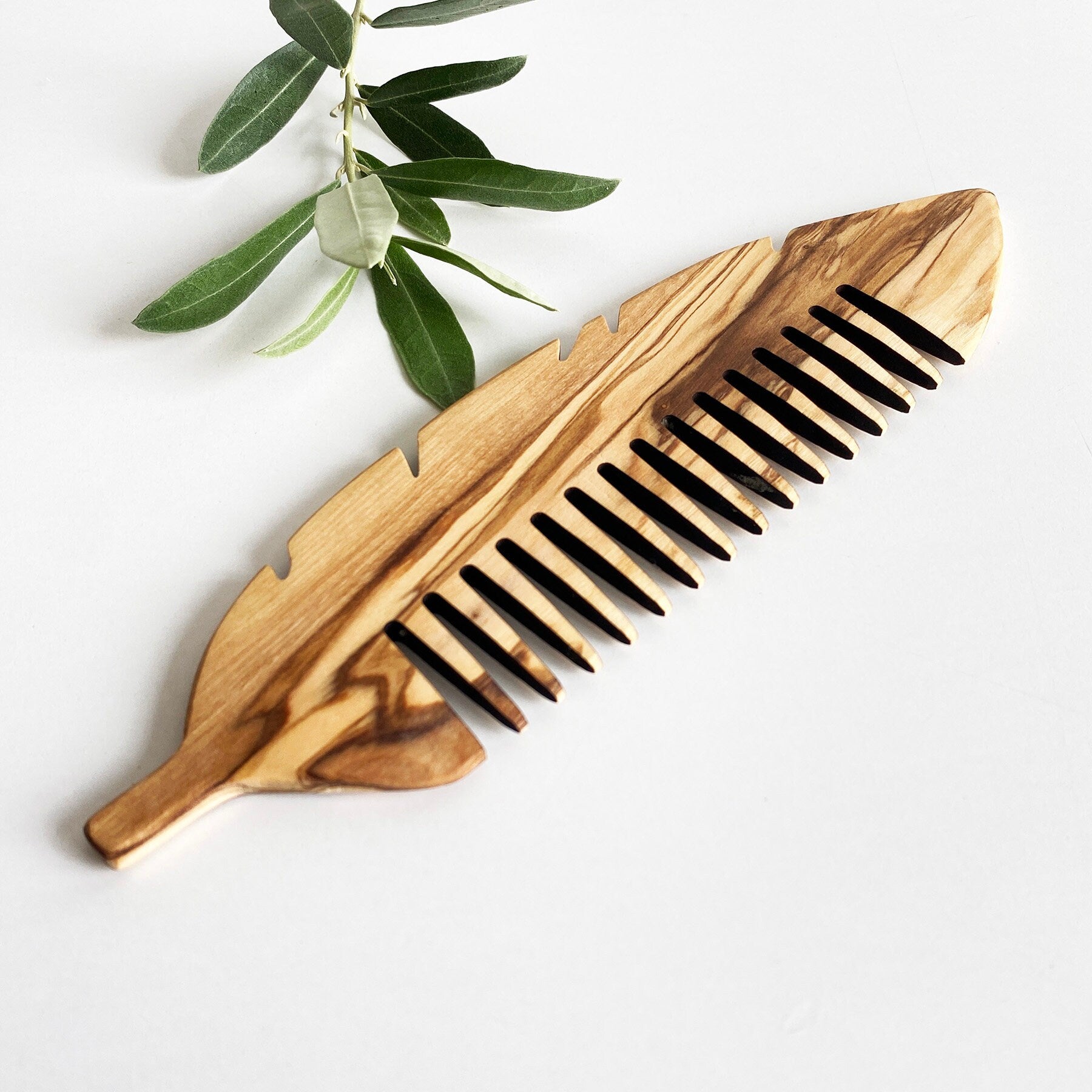 Olive Wood Wide Tine Comb, Handmade Wooden Beauty Comb, Authentic Hairbrush, Natural Wood Tine Comb, Live Wood Comb